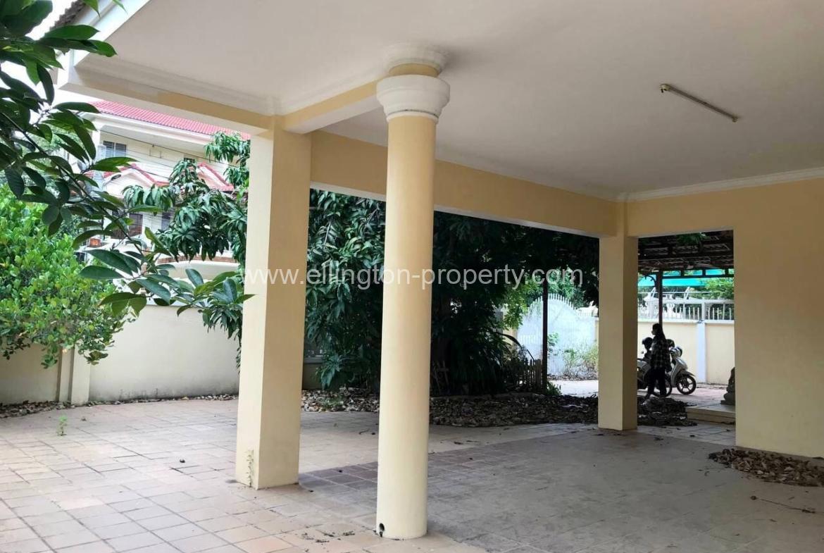 4 Bedrooms Borey For Rent Loacted In Chroy Chongvar - Ellington Property