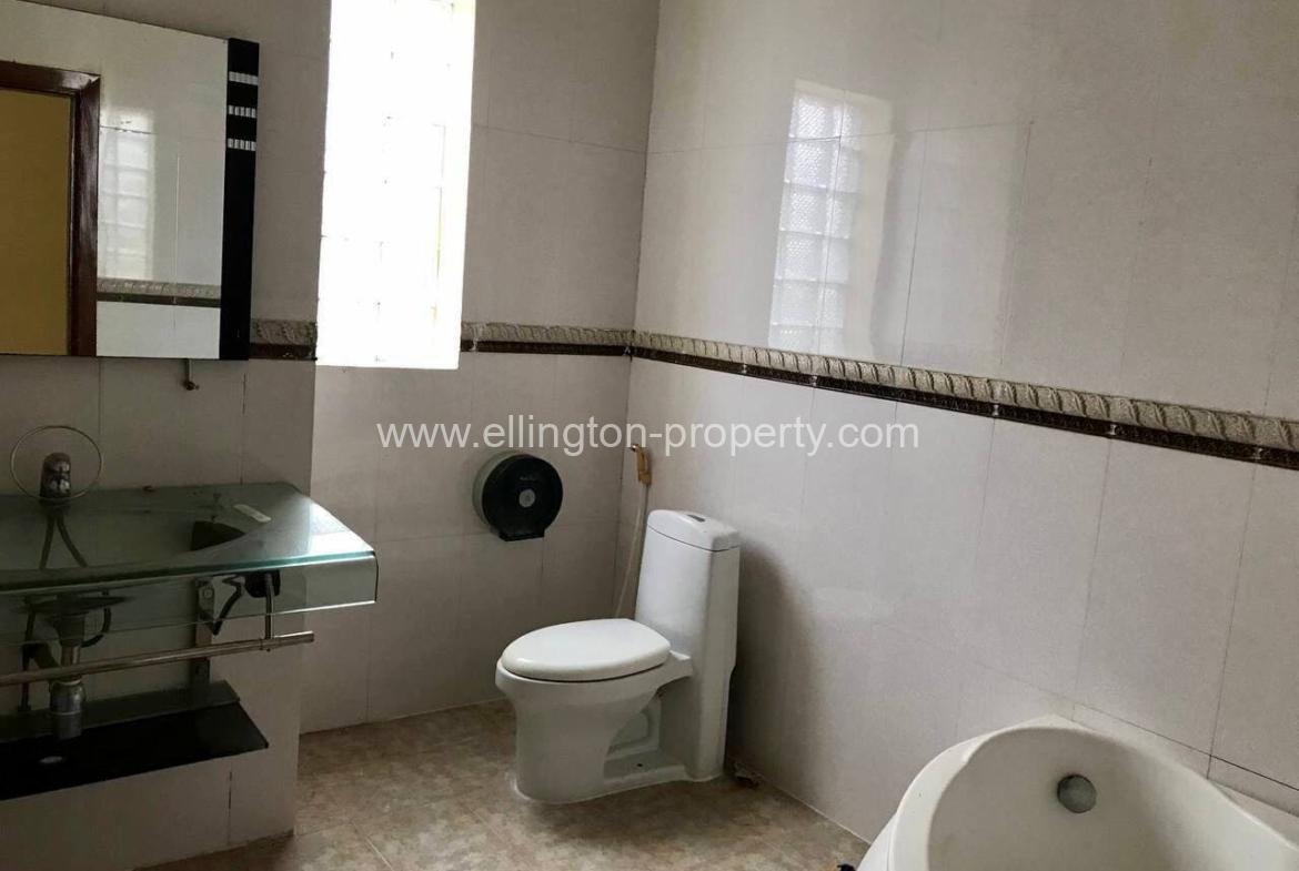 4 Bedrooms Borey For Rent Loacted In Chroy Chongvar - Ellington Property