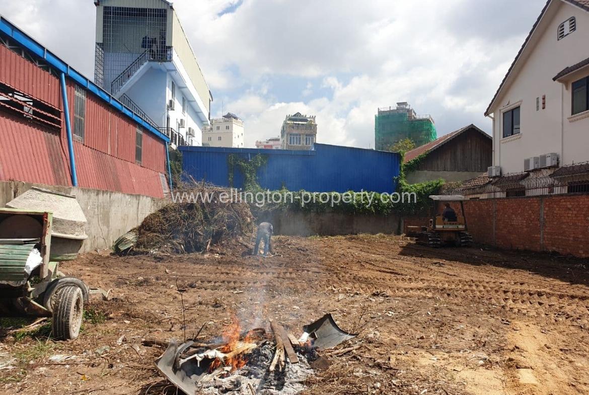 Land For Rent In Beong Trobek - Ellington Property