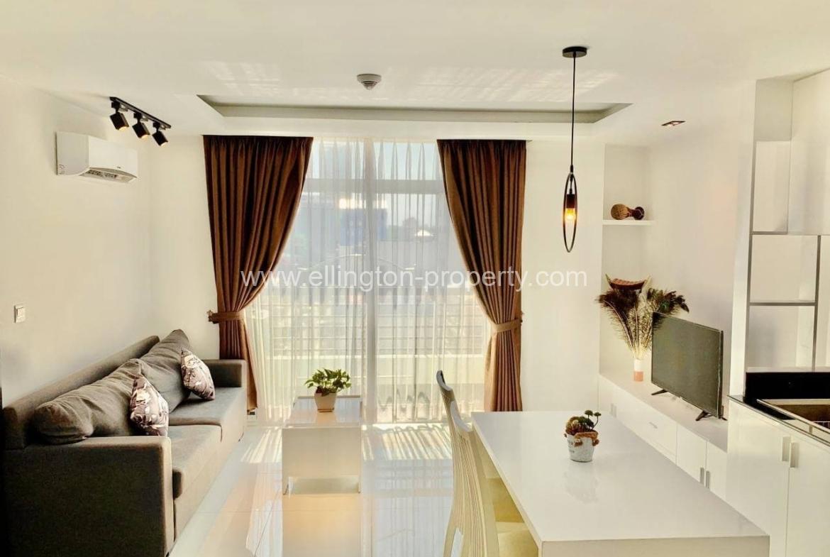 1bedroom Servied Apartment In Bkk3 - Ellington Property