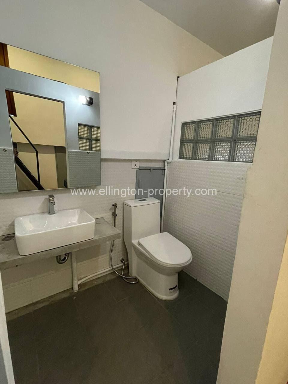 Renovated 2 Bedroom Apartment For Rent In Daun Penh Area - Ellington Property