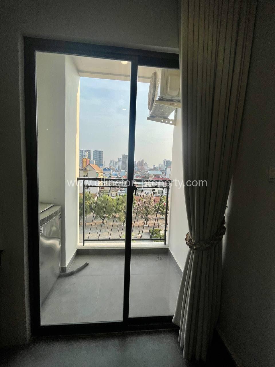 Studio Room Apartment For Rent In Bkk3 Id Sr078 - Ellington Property