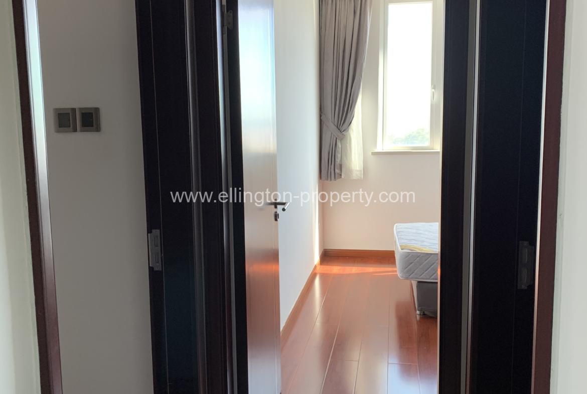 2 Bedrooms Services Apartment Available For Rent Location At Daun Penh Id S2028 - Ellington Property