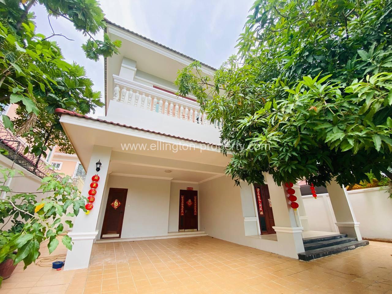 5 Bedrooms Villa Available For Rent Location In Tonle Bassac Id S2055 - Ellington Property