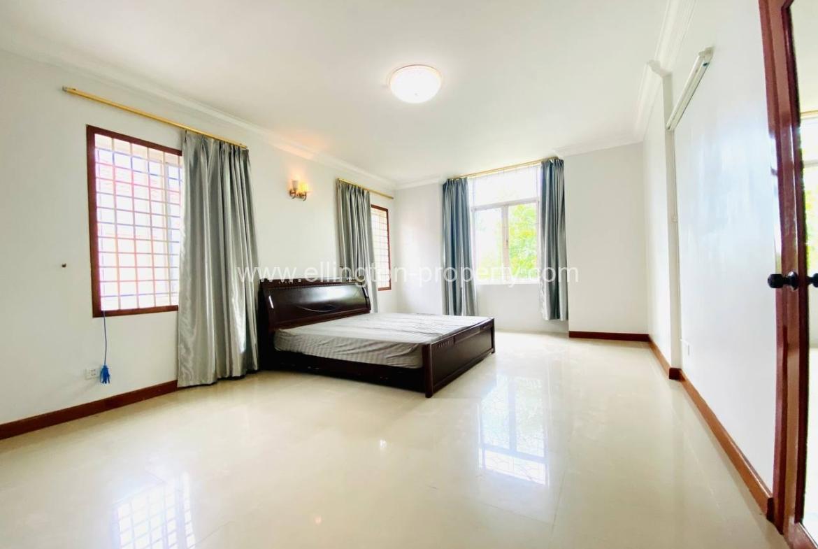 5 Bedrooms Villa Available For Rent Location In Tonle Bassac Id S2055 - Ellington Property