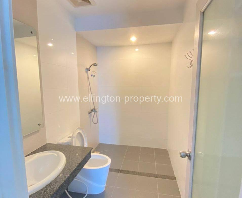 Link Villa Available For Rent And Viewing Location In Aeon2 Id S2076 - Ellington Property