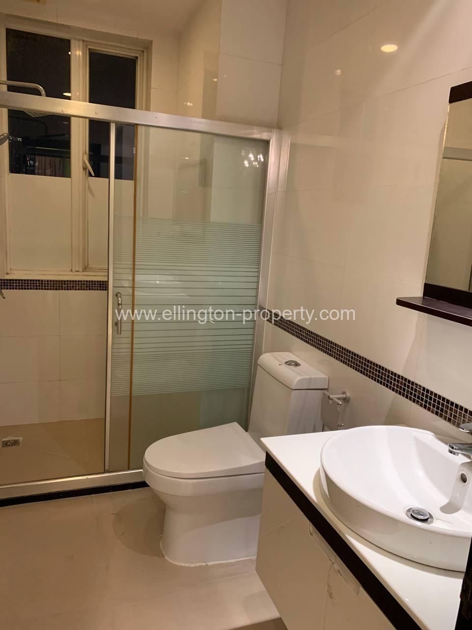 3 Bedrooms Apartment Available For Viewing Location In Tonle Bassac Id S176 - Ellington Property