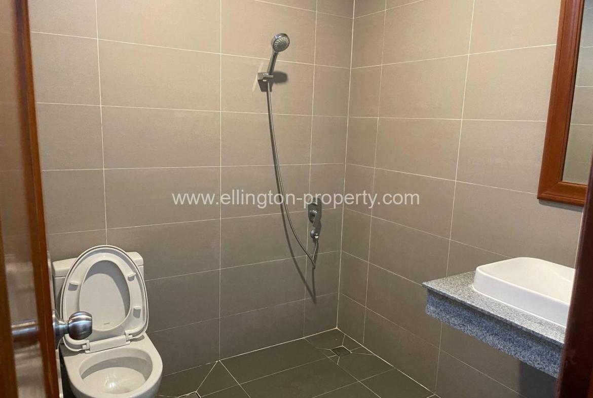 Studio Room Apartment Available For Rent Location In Tonle Bassac Near Aeon 1 Id S2047 - Ellington Property