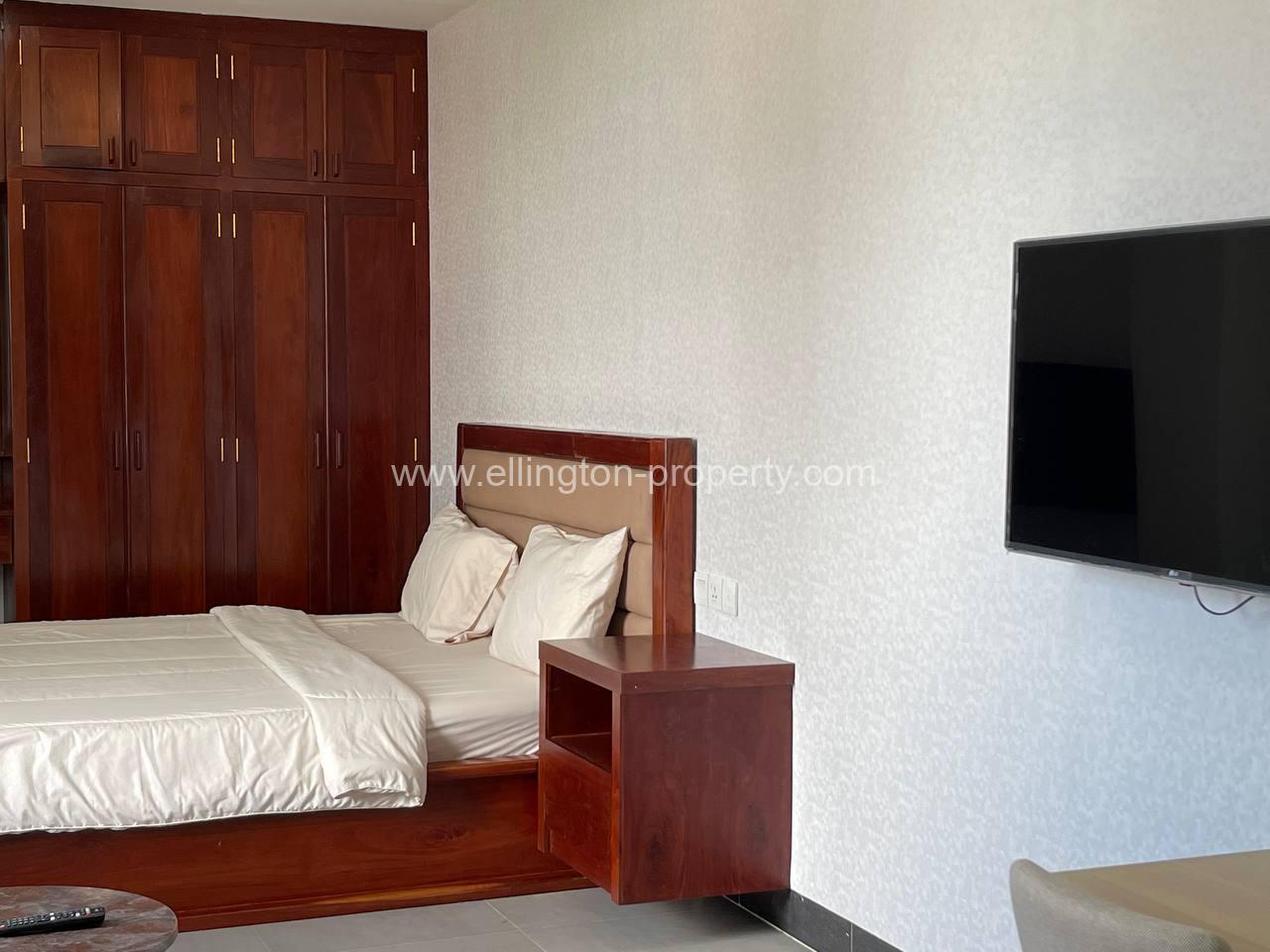 Studio Room Apartment Available For Rent Location In Tonle Bassac Near Aeon 1 Id S2047 - Ellington Property