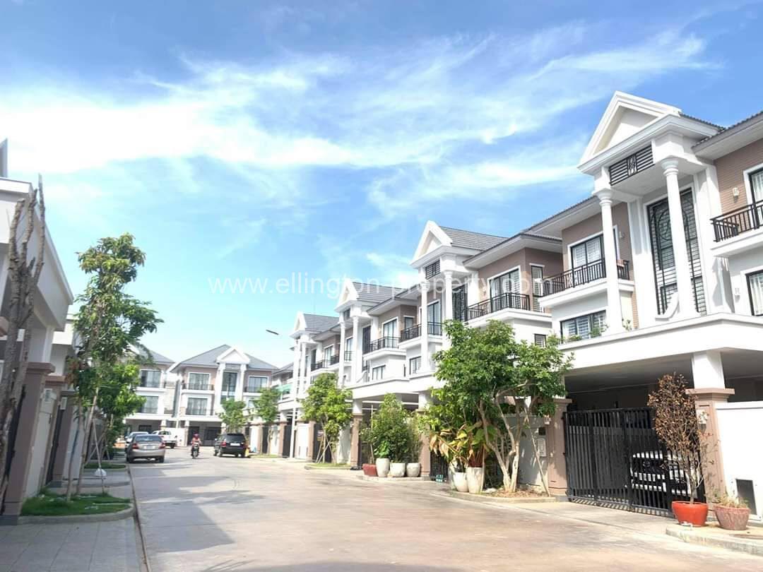 5 Bedroom Villa For Sale In Ph Hun Sen Blv Id S145 - Ellington Property