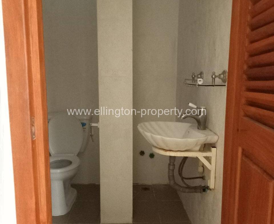 - Ellington Property