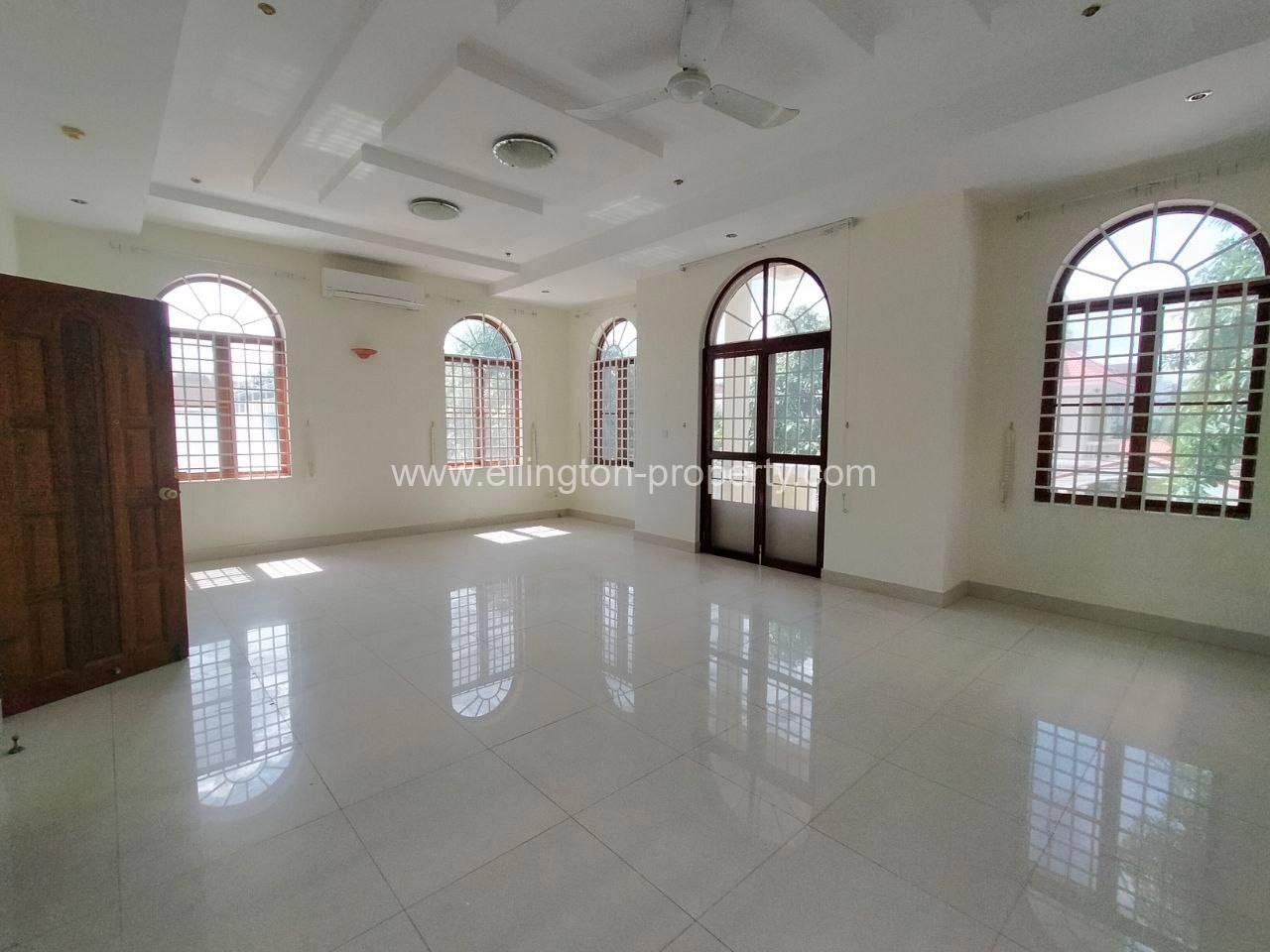 5 Bedroom Villa For Rent At Tk S11118 - Ellington Property