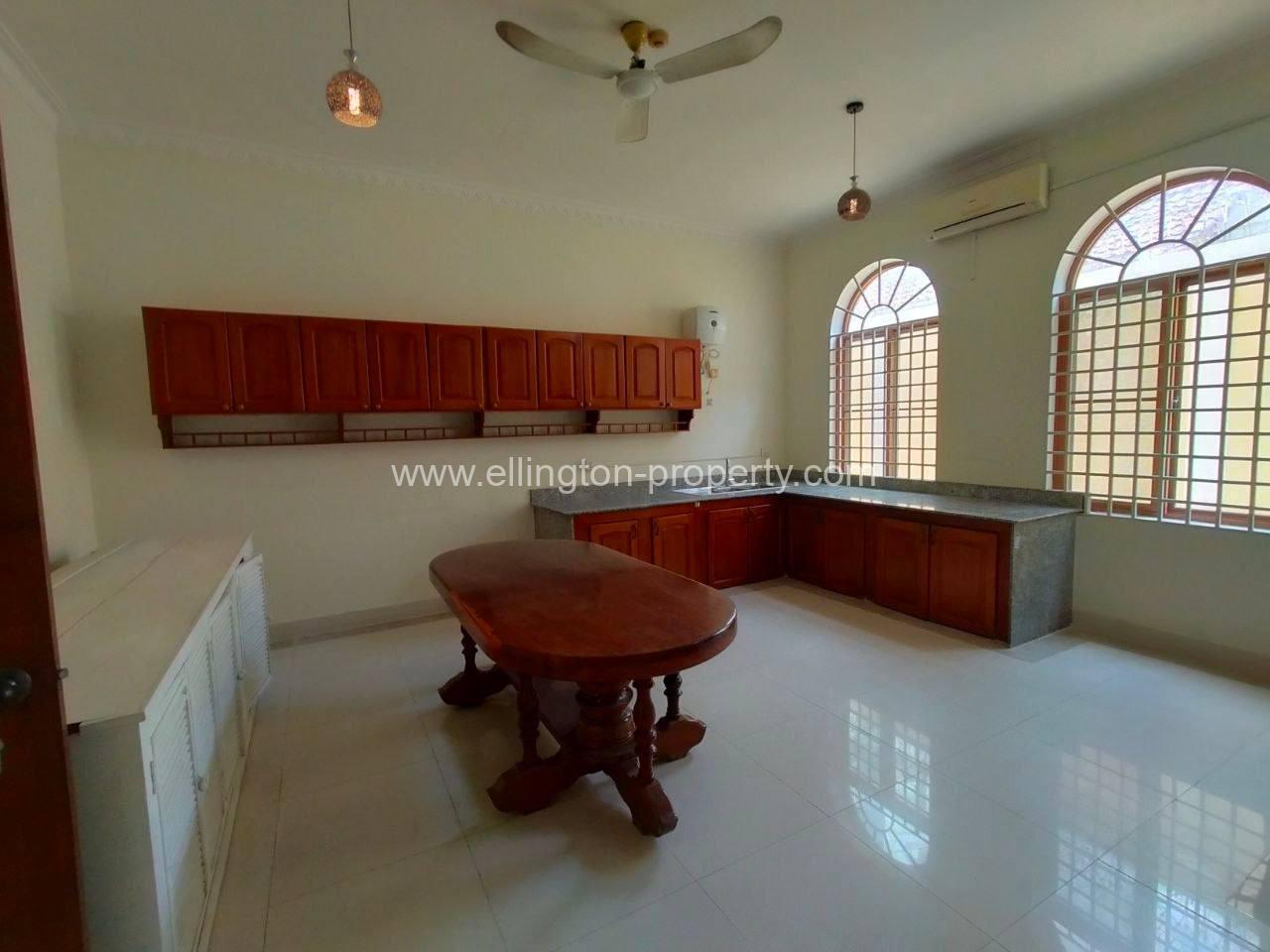 5 Bedroom Villa For Rent At Tk S11118 - Ellington Property