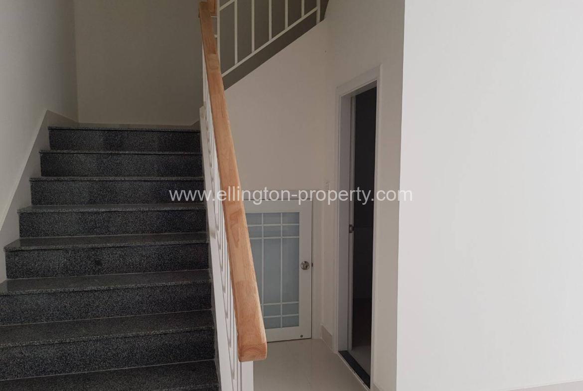 4bedroom Villa In Borey Penghut Berg Snao , Code N023 - Ellington Property