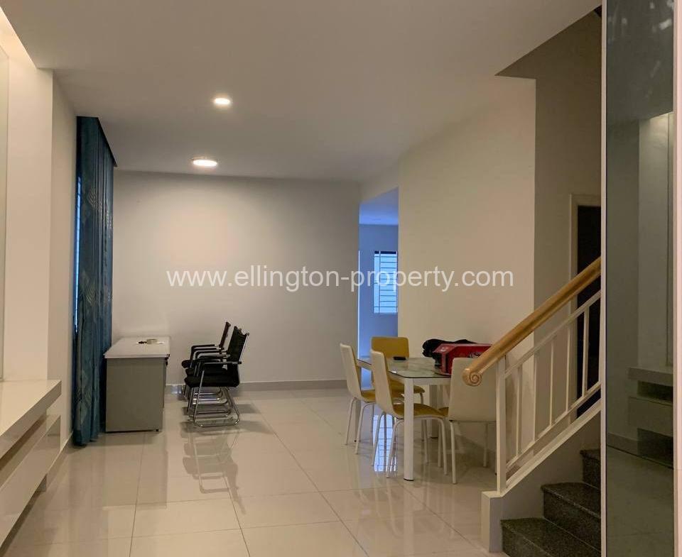 4bedrooms Villa In Street 60m/ Hun Sen Blvd - Ellington Property