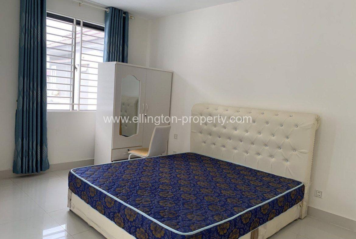 4bedrooms Villa In Street 60m/ Hun Sen Blvd - Ellington Property