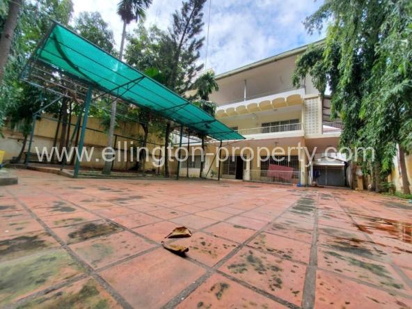 Villas Rent In Bkk1 - Ellington Property