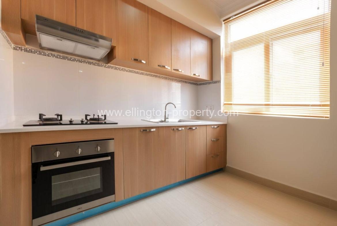 2 Bedroom Rent In Bkk2 , Code N014 - Ellington Property