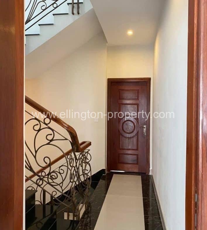 4 Bedroom For Rent In Aeon2 Id - Ellington Property