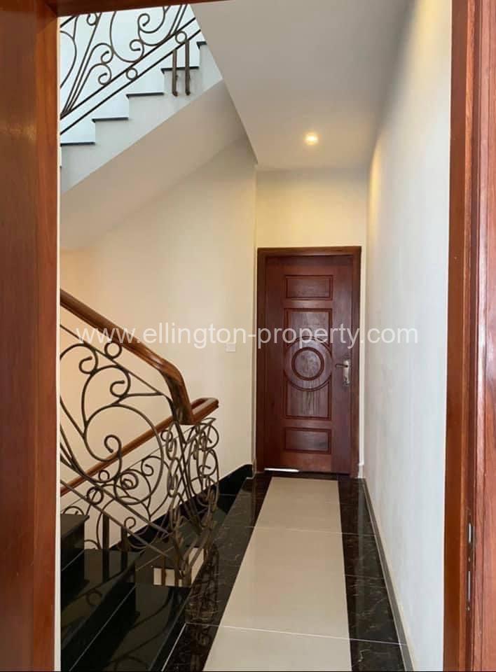 4 Bedroom For Rent In Aeon2 Id - Ellington Property