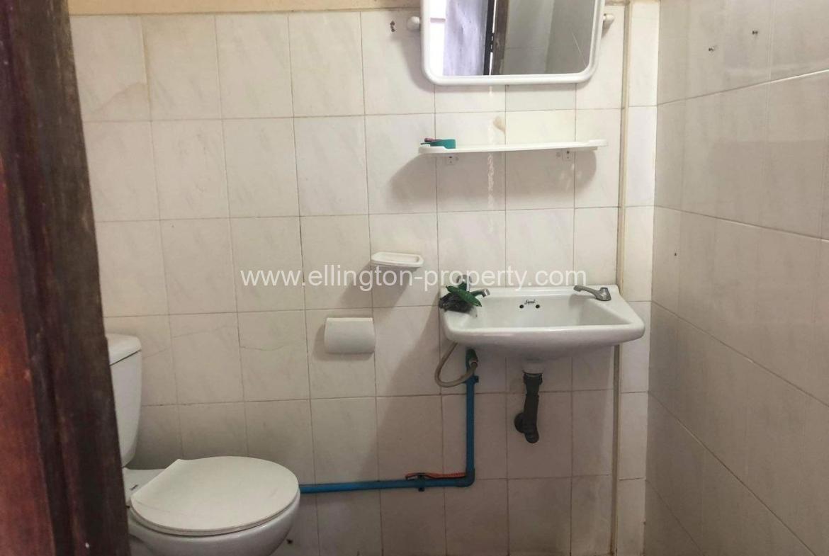 2 Bedroom Flat House For Viewing In Bkk1 Id S154 - Ellington Property