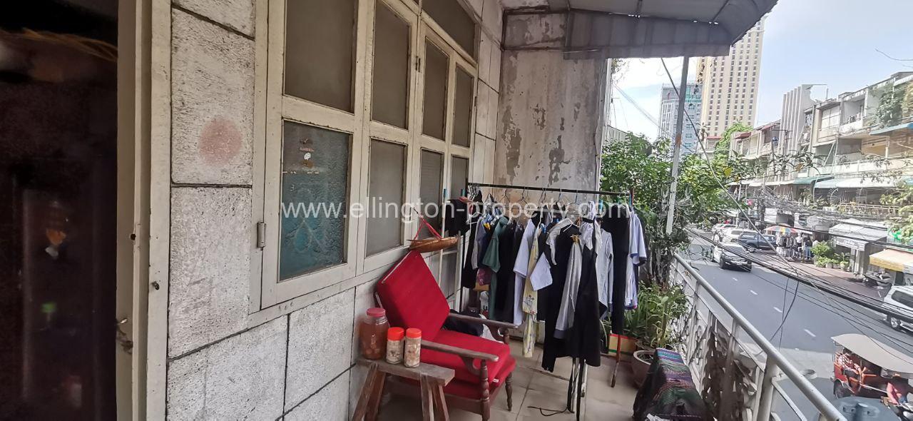 Flat House In Doun Penh Near Kandal Market - Ellington Property