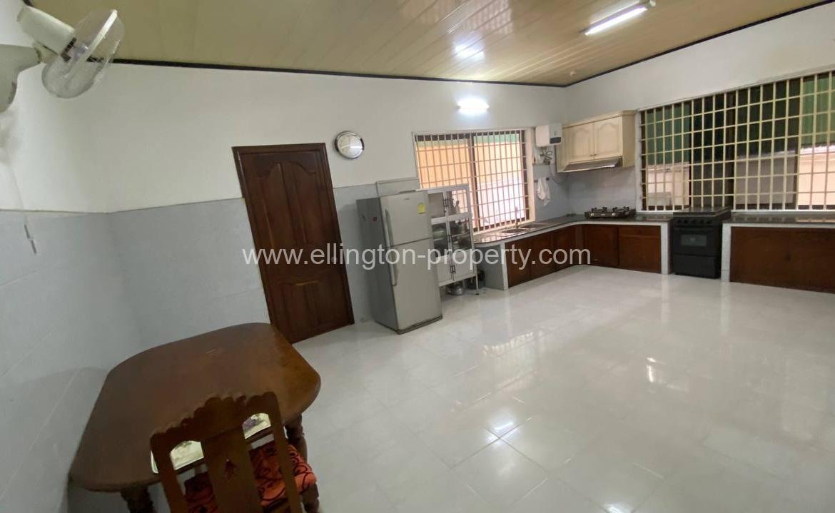 7 Bedroom Villa For Rent In Bkk 1 Id S162 - Ellington Property