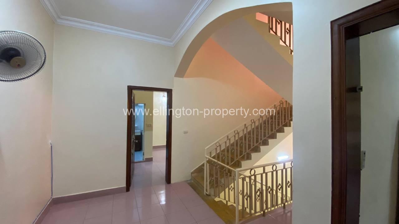 7 Bedroom Villa For Rent In Bkk 1 Id S162 - Ellington Property