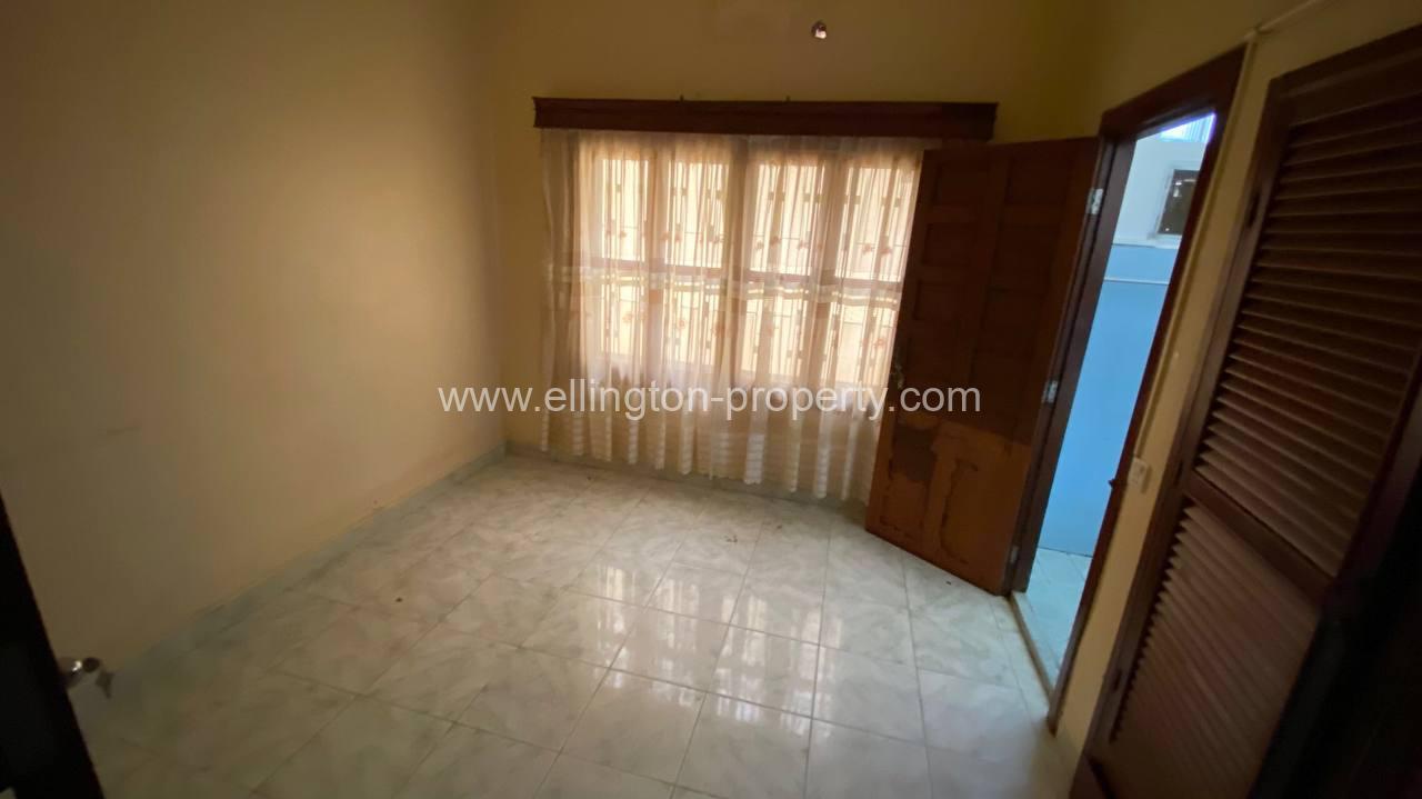 15 Bedroom Villa Available For Rent In Bkk1 Id S164 - Ellington Property