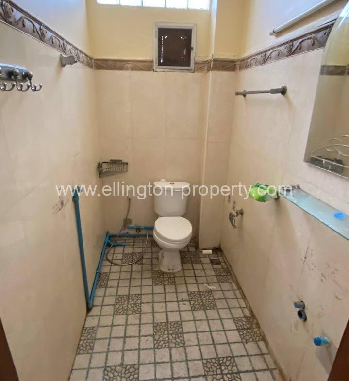 15 Bedroom Villa Available For Rent In Bkk1 Id S164 - Ellington Property