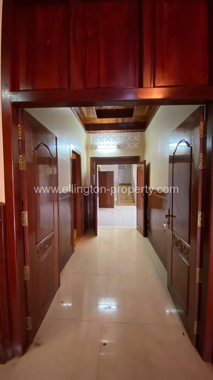 15 Bedroom Villa Available For Rent In Bkk1 Id S164 - Ellington Property