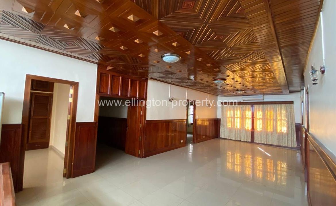 15 Bedroom Villa Available For Rent In Bkk1 Id S164 - Ellington Property