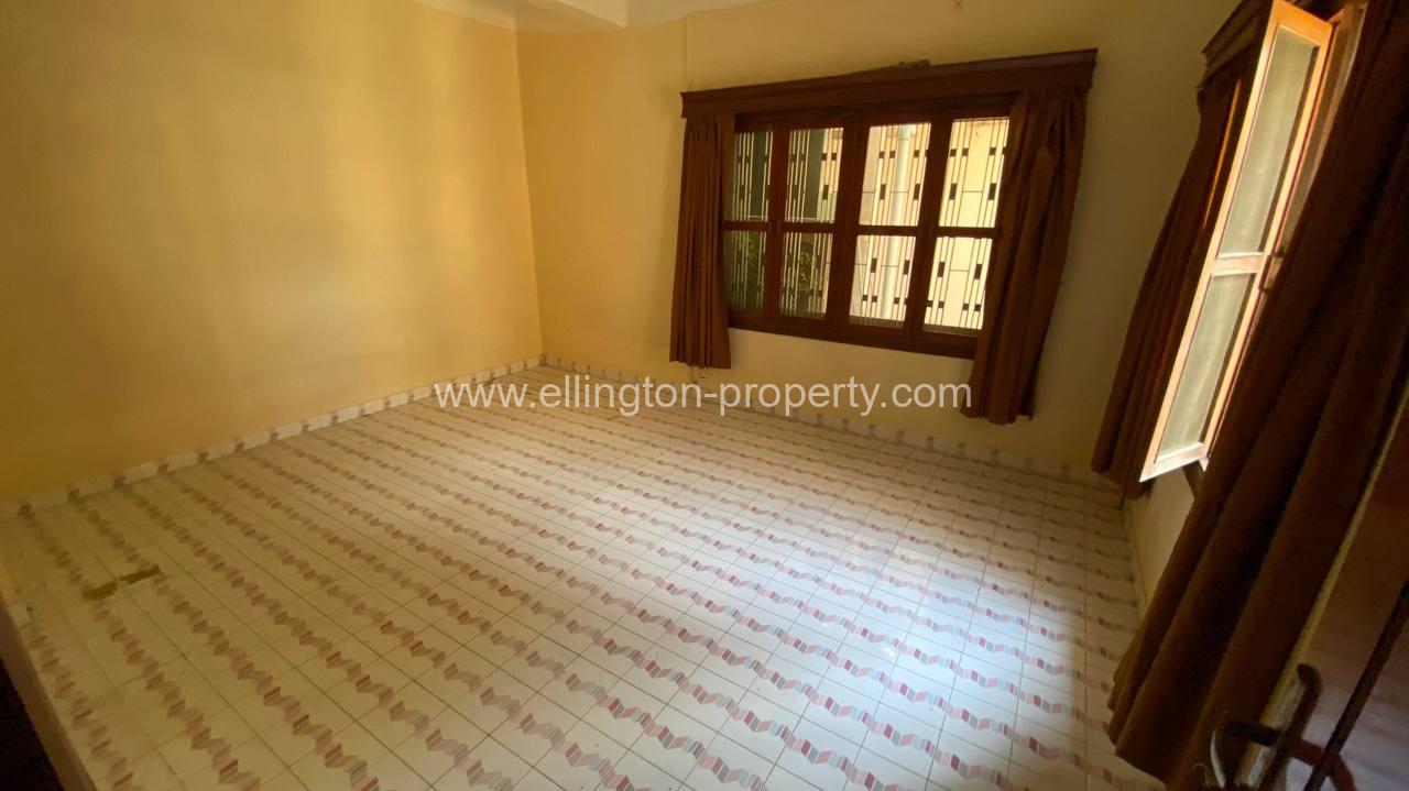 15 Bedroom Villa Available For Rent In Bkk1 Id S164 - Ellington Property