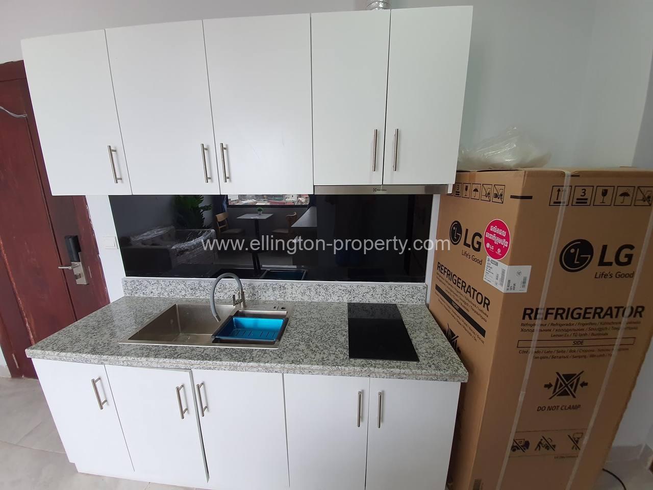 1 Bedroom For Rent Location In Daun Penh Id S2033 - Ellington Property