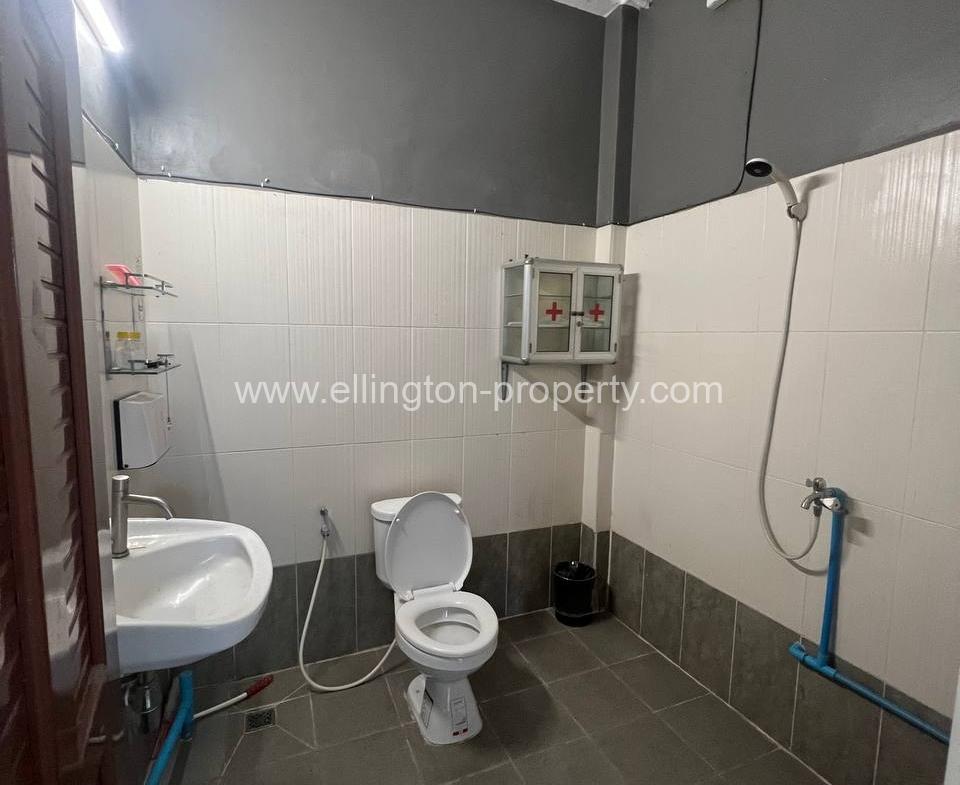 - Ellington Property