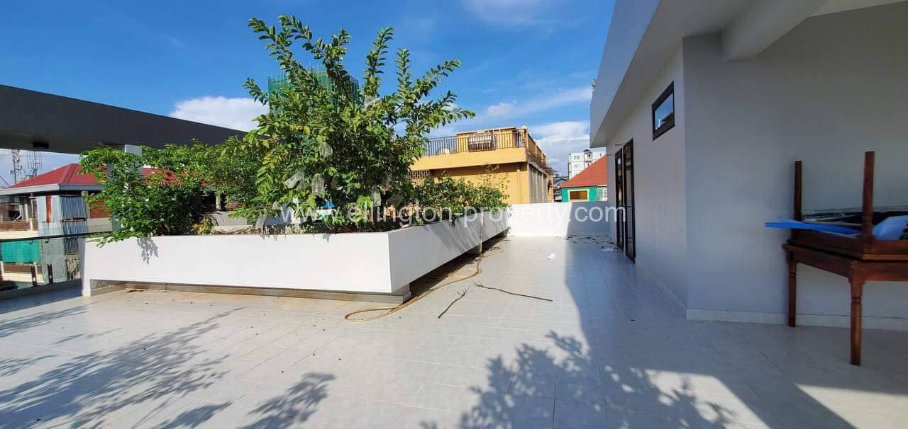 Grand Villa 8 Bedroom Available For Viewing Location At Toul Tompoung Id S2082 - Ellington Property