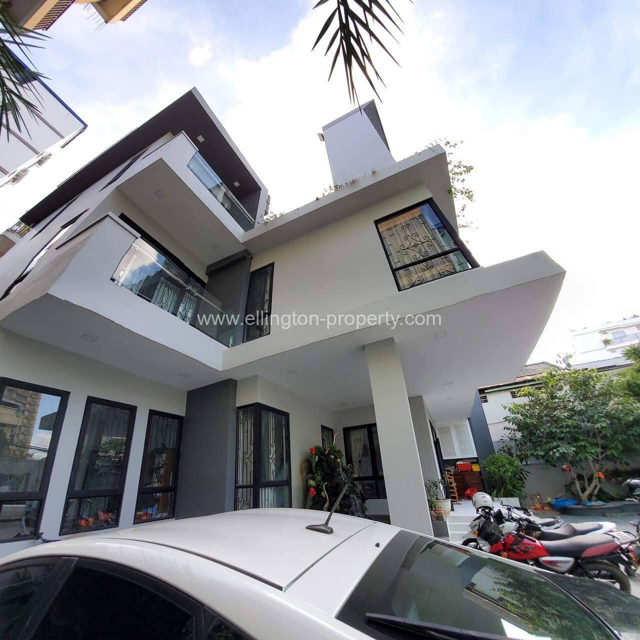 Grand Villa 8 Bedroom Available For Viewing Location At Toul Tompoung Id S2082 - Ellington Property
