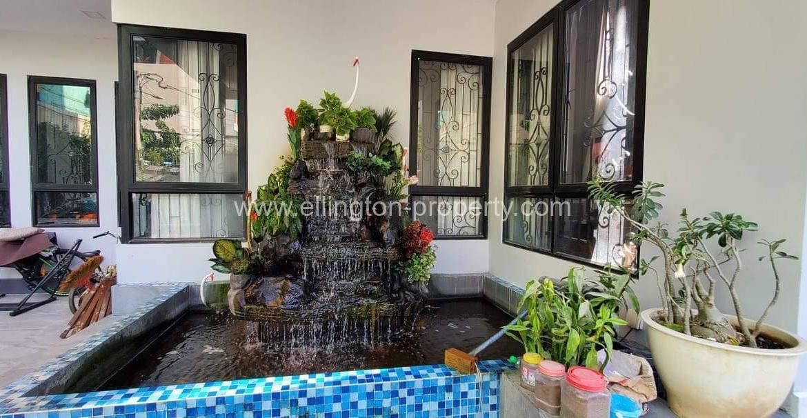 Grand Villa 8 Bedroom Available For Viewing Location At Toul Tompoung Id S2082 - Ellington Property