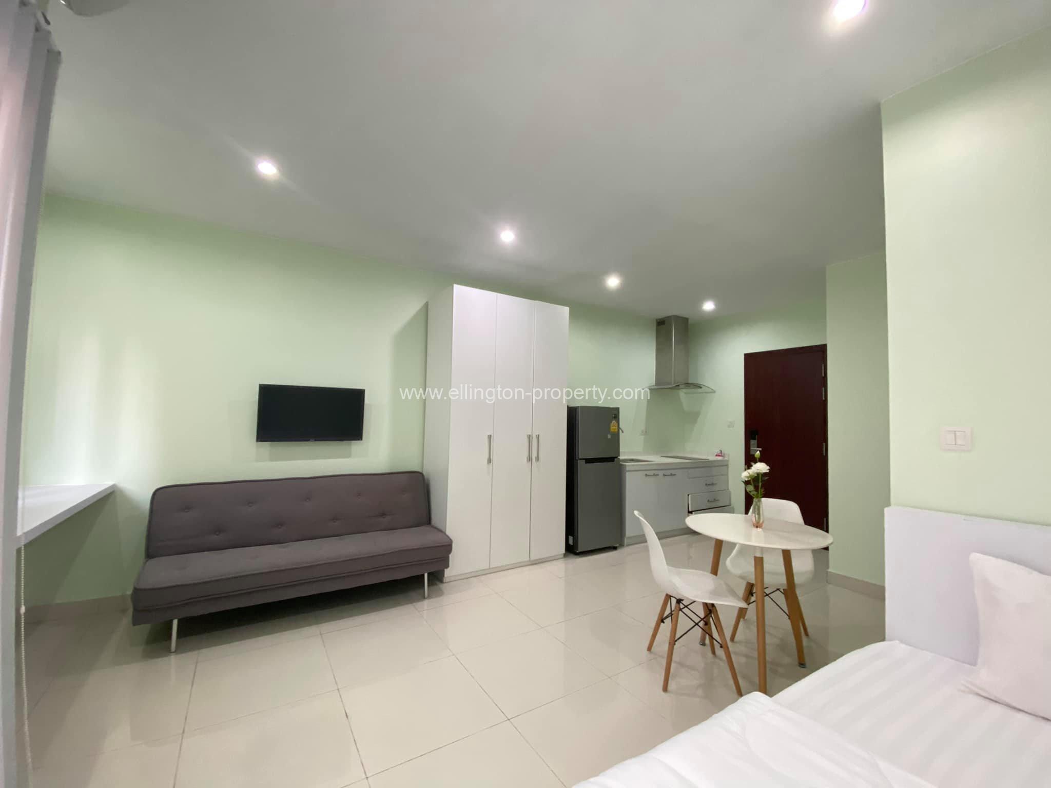 Studio Room Available For Rent Location In Bkk1 - Ellington Property