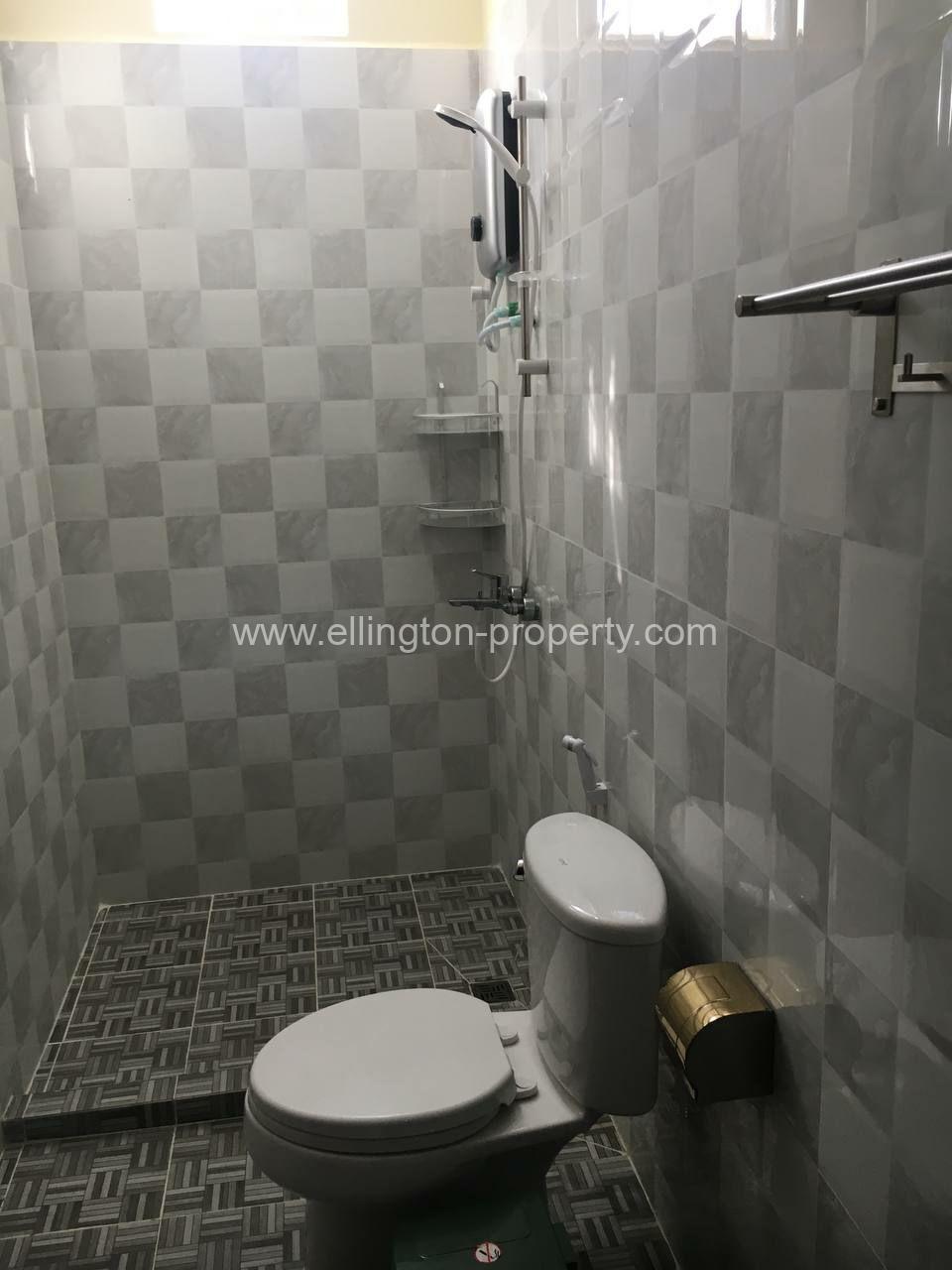 One Bedroom Services Apartment Available For Rent Location In Russia Market Id S2110 - Ellington Property