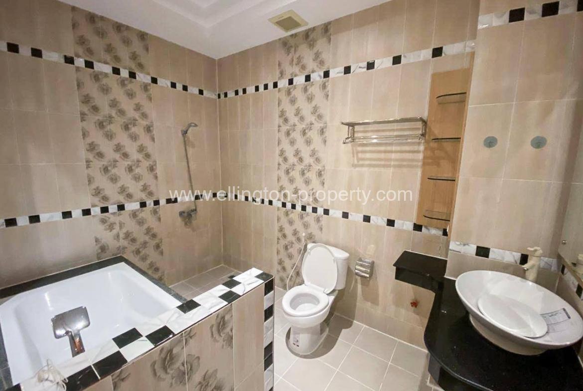 Two Bedrooms Services Apartment Available For Rent Location In Russia Market Id S2115 - Ellington Property