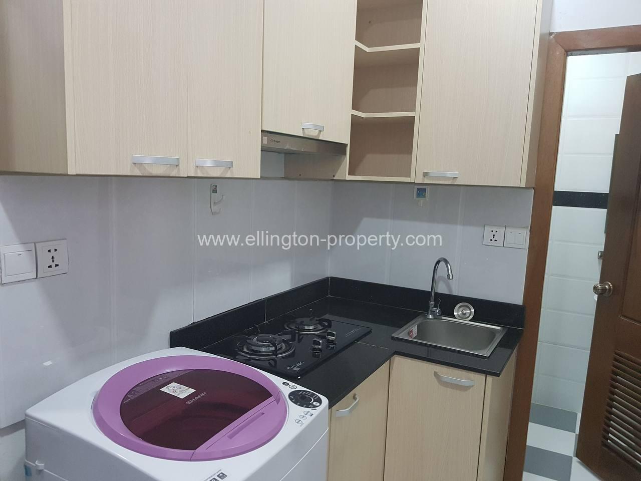 Studio Room Services Apartment Available For Rent Location In Russia Market Id S2112 - Ellington Property