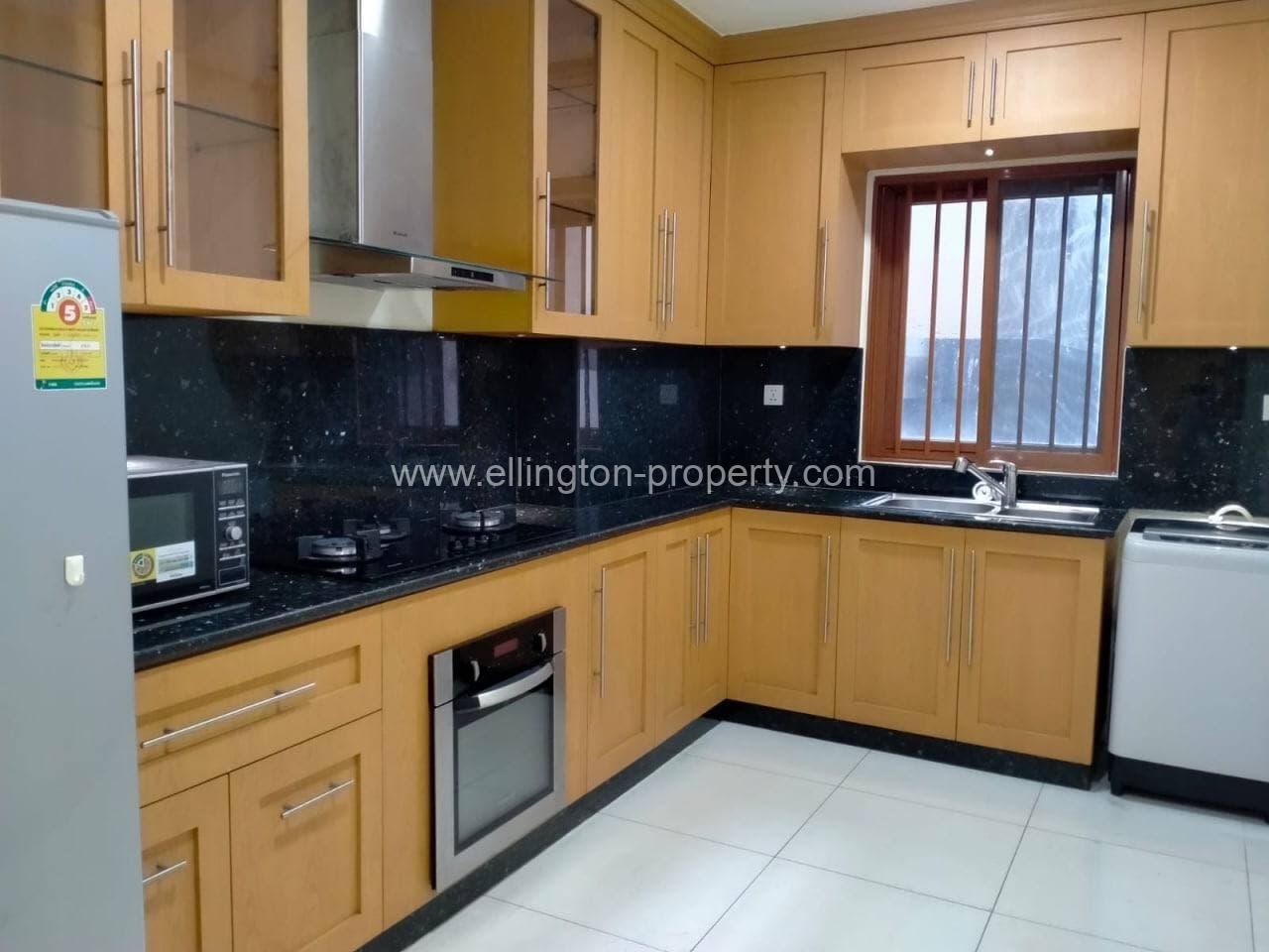 Two Bedrooms Available For Rent Location In Bkk1 Id S2106 - Ellington Property