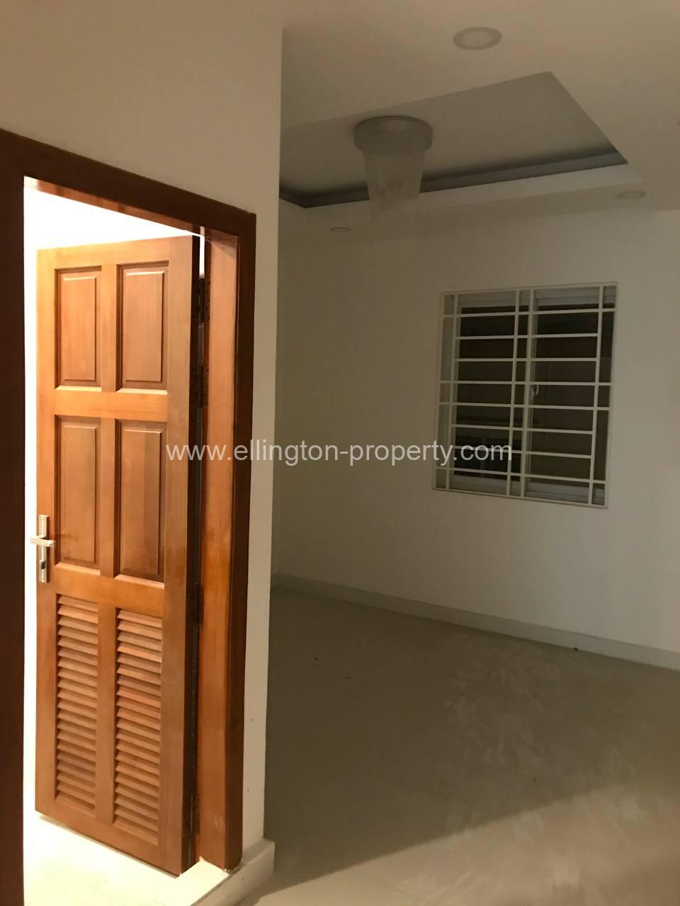 Shophouse Available For Rent Location In 6a Id S2091 - Ellington Property