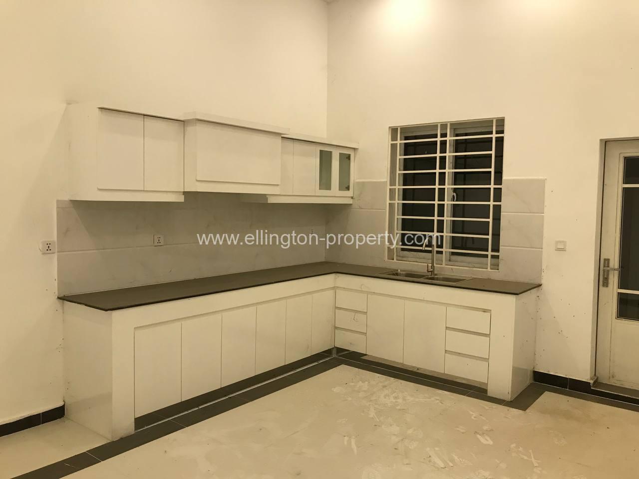 Shophouse Available For Rent Location In 6a Id S2091 - Ellington Property