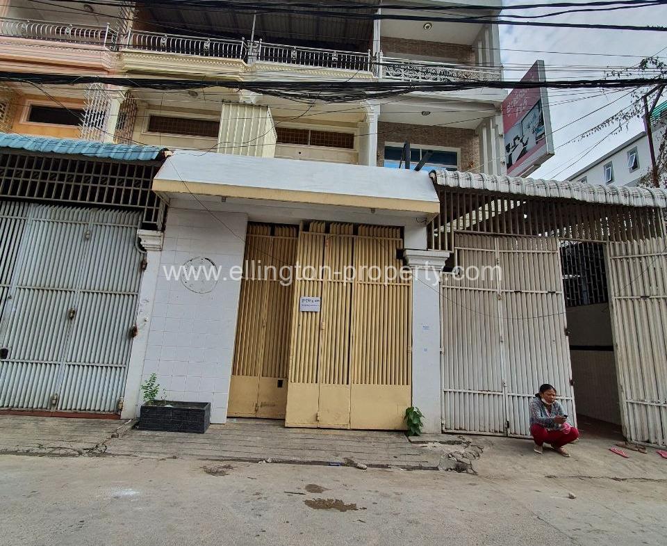 4 Bedrooms Flat House Available For Rent Location In Btb Near Russia Market , Id N 054 - Ellington Property