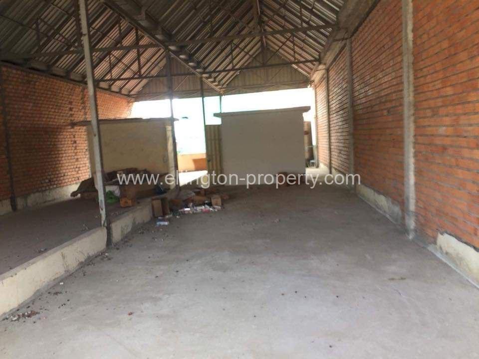 4 Bedrooms Flat House Available For Rent Location In Btb Near Russia Market , Id N 054 - Ellington Property