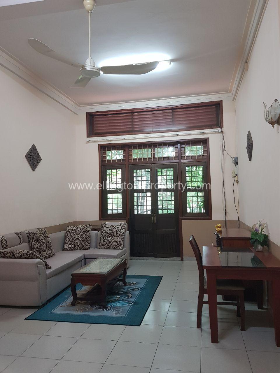 1 Bedroom Services Apartment Available For Rent Location At Daun Penh Id S2125 - Ellington Property