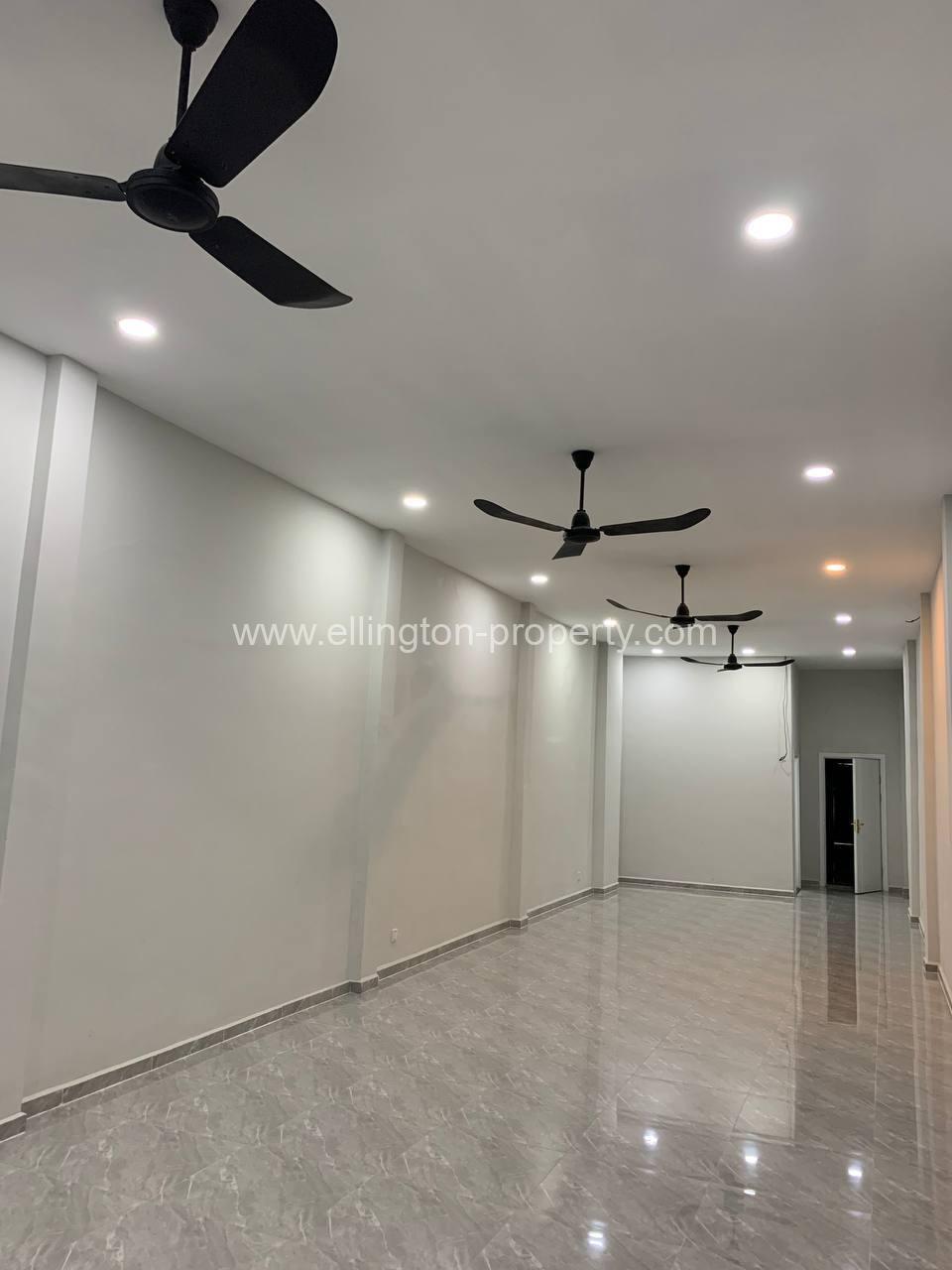 Shop House Available For Rent Location Doun Penh Near Night Market And Riverside, Id N62 - Ellington Property