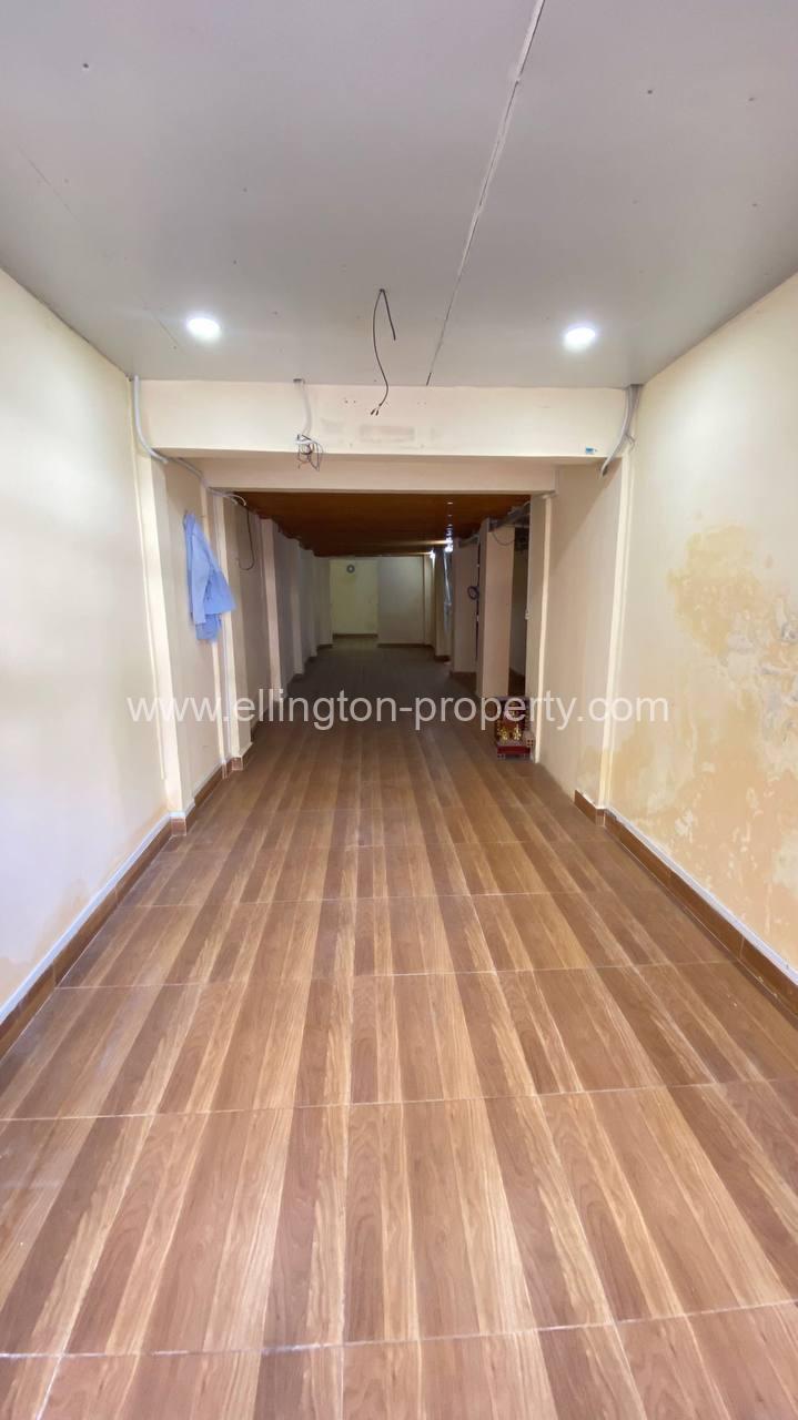 Shophouse Available For Rent Location In Daunh Penh Id S2127 - Ellington Property